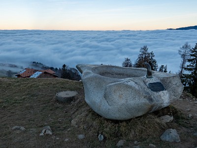 DCLDLUX8-20251228-1002258