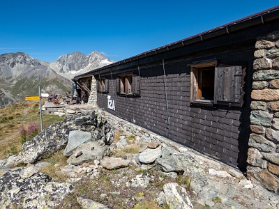 DCLDLUX8-20250826-1001088