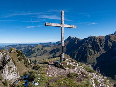 DCLDLUX8-20251007-1001664