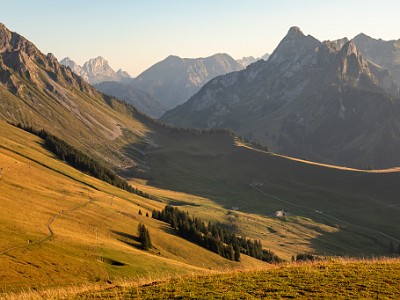 DCCG1X-20250807-1638