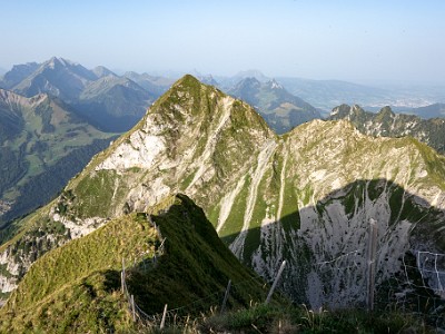 DCCG1X-20250813-1911