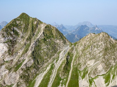 DCCG1X-20250813-1917