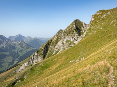 DCCG1X-20250813-1924