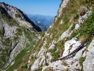 DCCG1X-20250812-1825