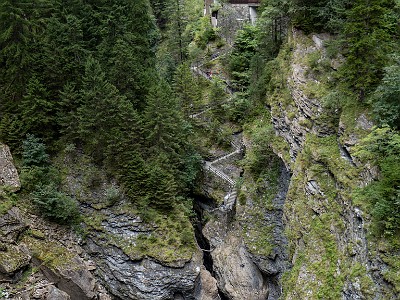 DCLDLUX8-20250901-1001172