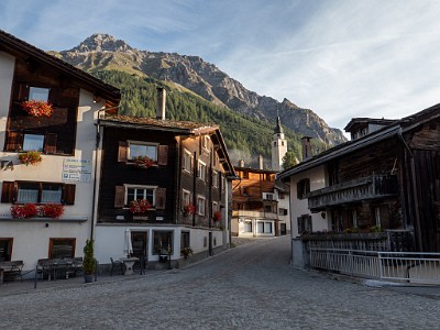 DCLDLUX8-20250903-1001333