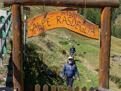 DCLDLUX8-20250903-1001435