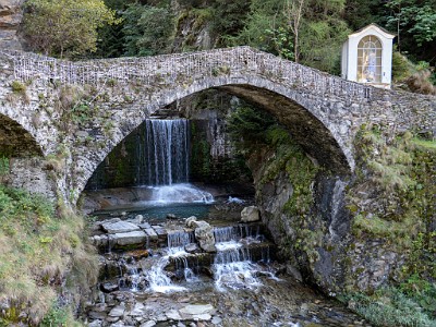 DCLDLUX8-20250904-1001469