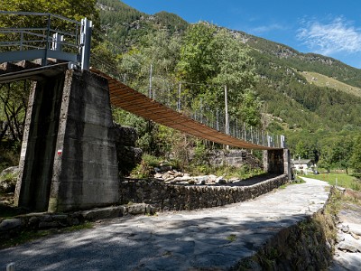 DCLDLUX8-20250904-1001496