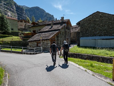 DCLDLUX8-20250904-1001497