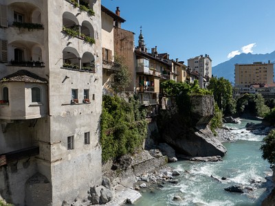 DCLDLUX8-20250904-1001546